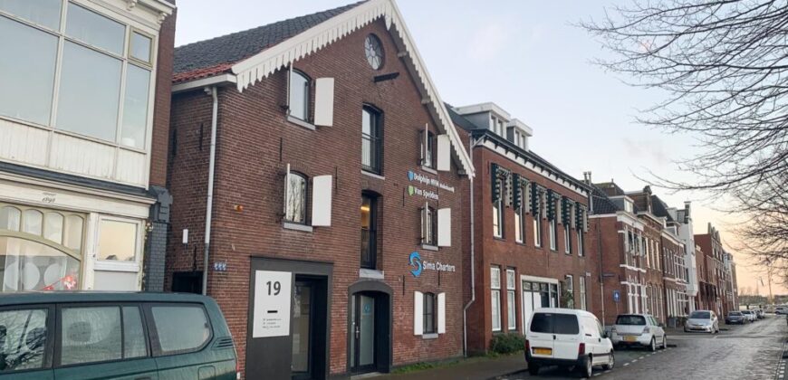 Burg. de Jonghkade 19A in Maassluis